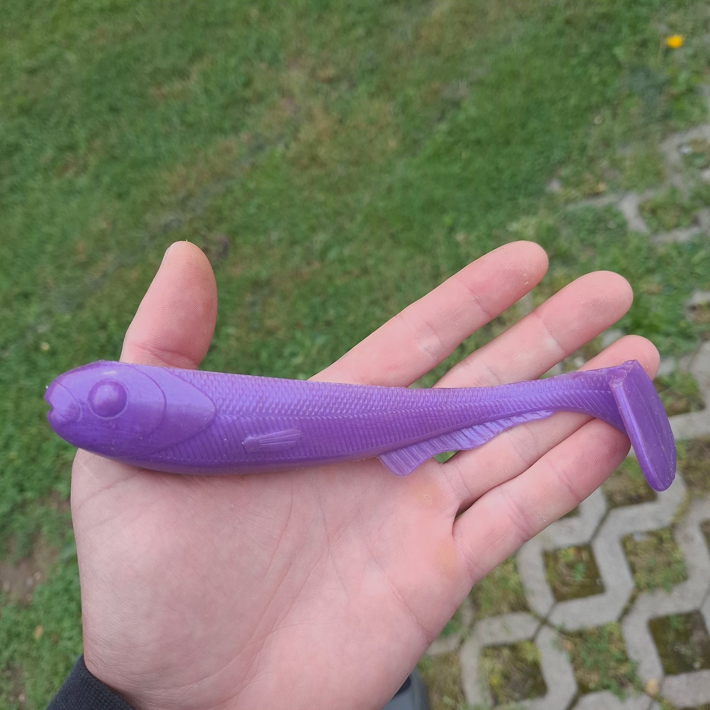DGF Shad 18.5cm