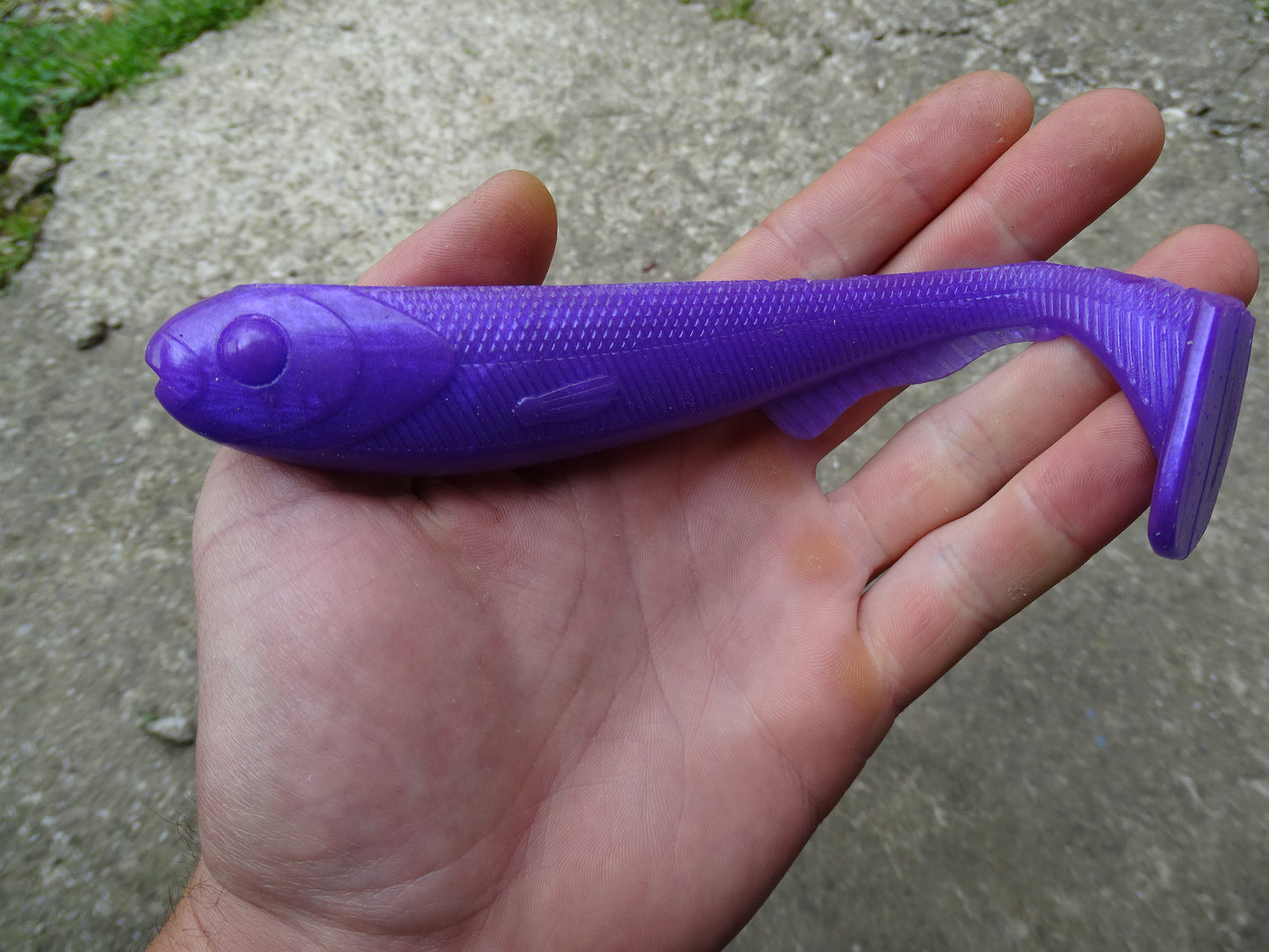 DGF Shad 18.5cm