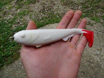 DGF Shad 18.5cm